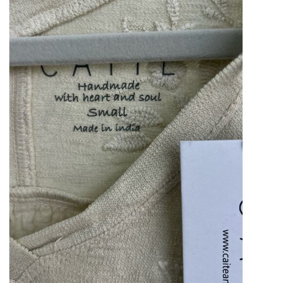 NWT Anthropology by Caite Jonna Top - Size Small Oatmeal Color - Picture 6 of 10